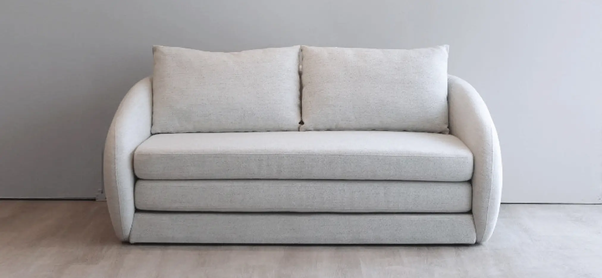 COMPACT SOFA : EXCELLENT CHOICE FOR SMALL SPACE